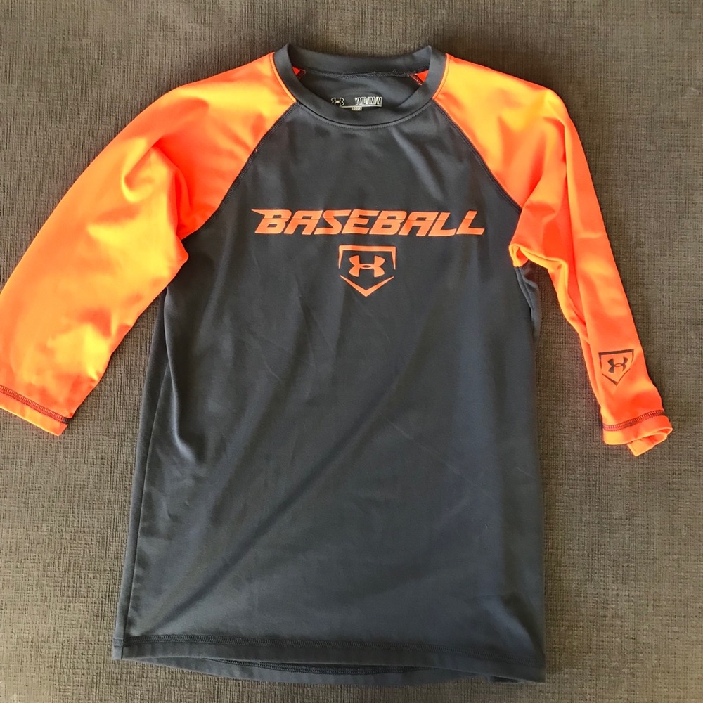 Youth Boys, UnderArmour Baseball Dri-Fit Size: M